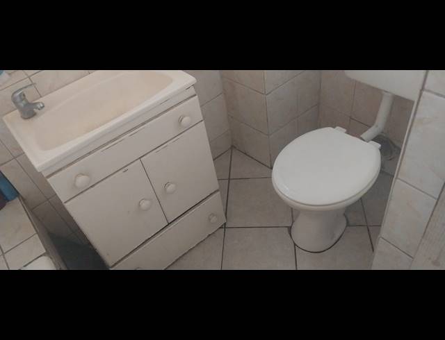 3 BEDROOM FLAT FOR SALE IN PRETORIA WEST